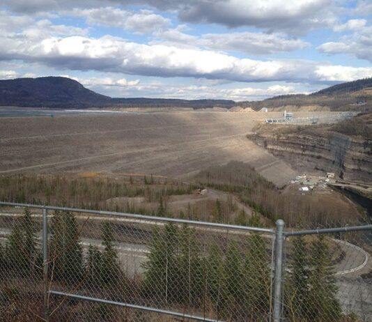 Про велику ванкуверську гідроелектростанцію
