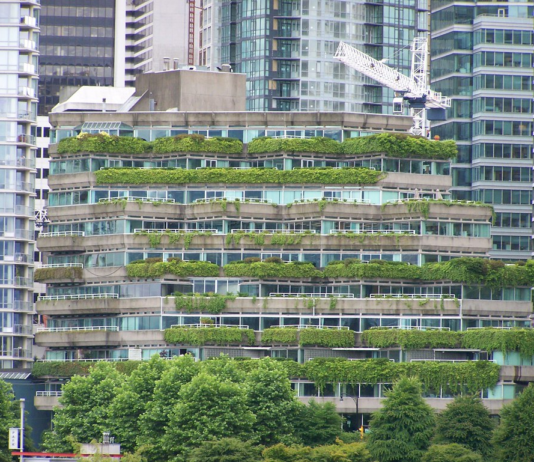 Екорозробки та ініціативи у Ванкувері