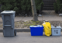 Як сортують та переробляють сміття Ванкувері?