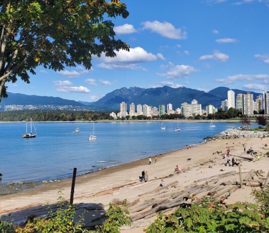 Kitsilano Beach Park