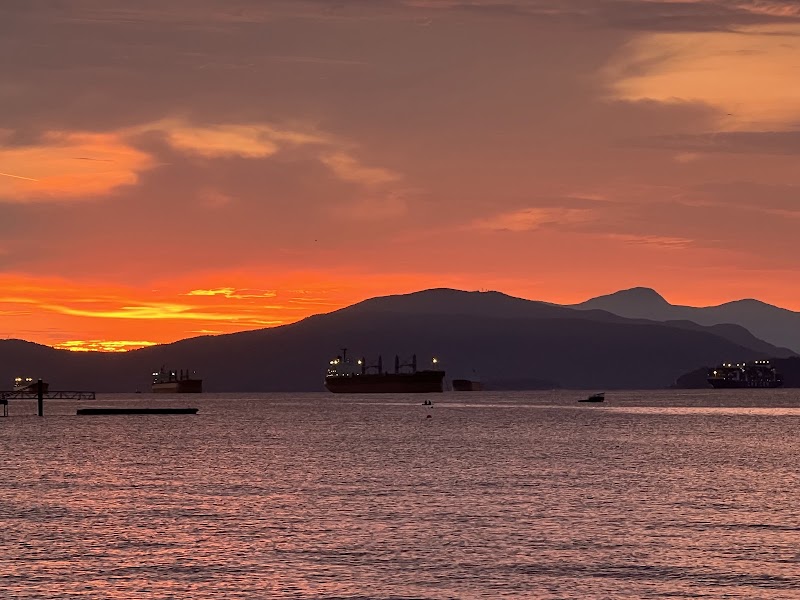 Kitsilano Beach Park